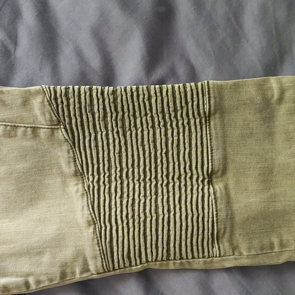 Pistola Olive Green Jeans with Knee pad detailing : Size 30 - Picture 3 of 5